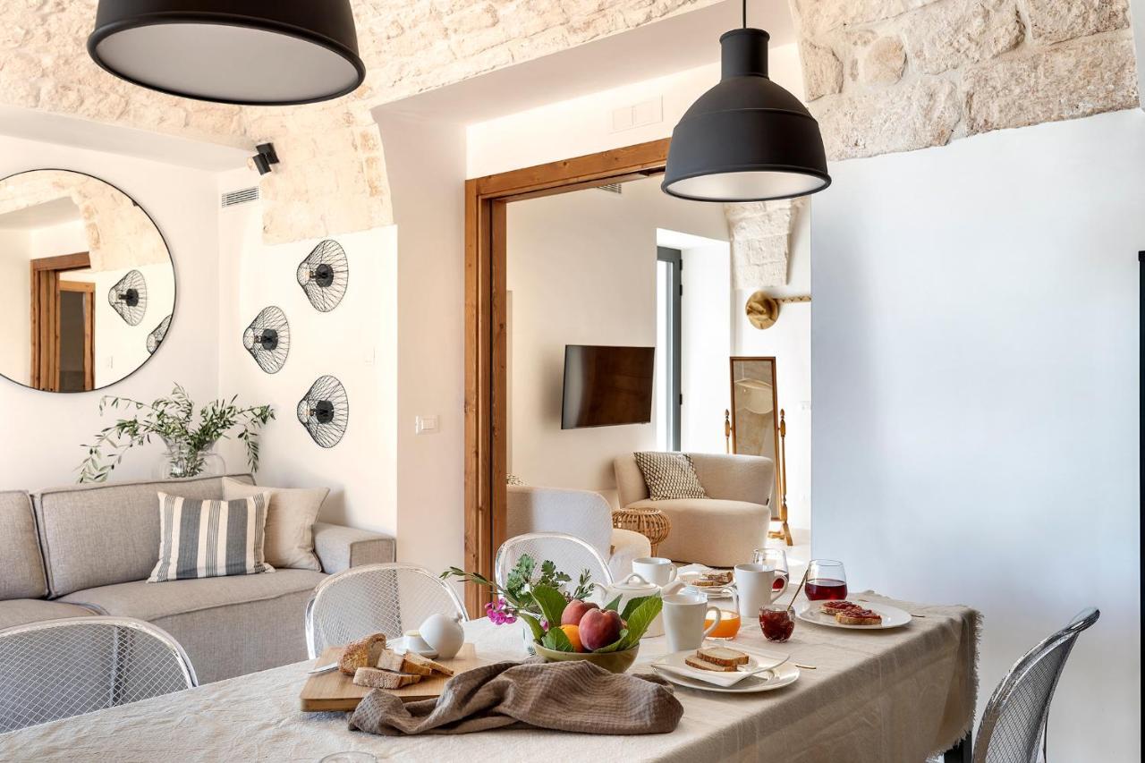 Vilaa Isa Beautiful Villa And Trullo In Остуни Экстерьер фото